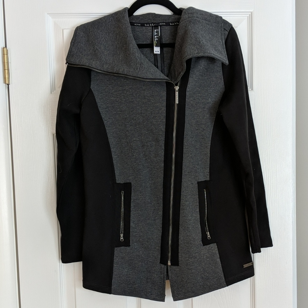 Nicole Miller Active Coat Size Medium